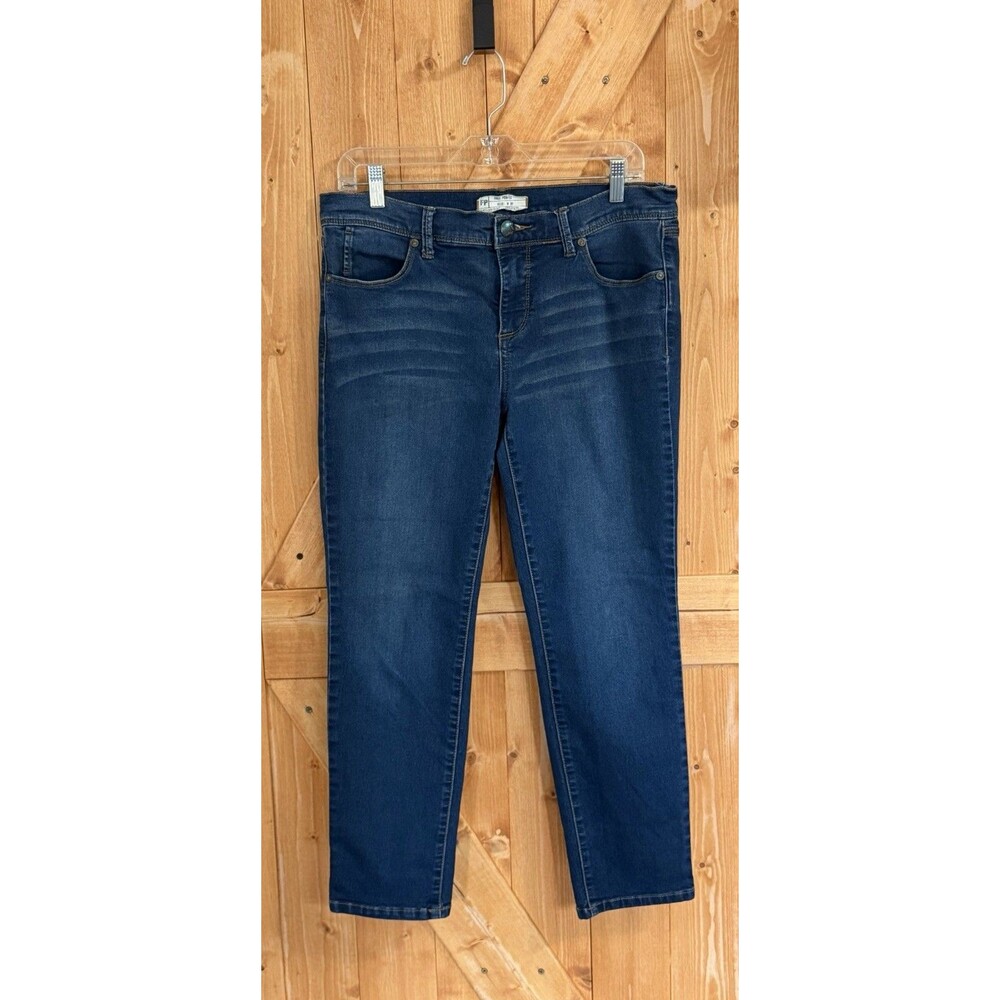 Free People FP Denim Jeans Womens 31 Blue Mid Rise Straight Leg Stretch